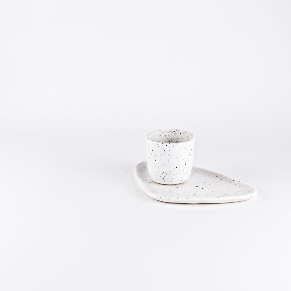 czarka mała 150ml | bryza Mała nakrapiana czarka ceramiczna z kolekcji bryza