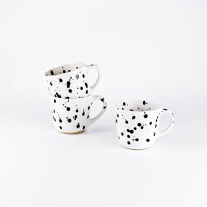 Kubek ceramiczny łaciaty z kolekcji fryga