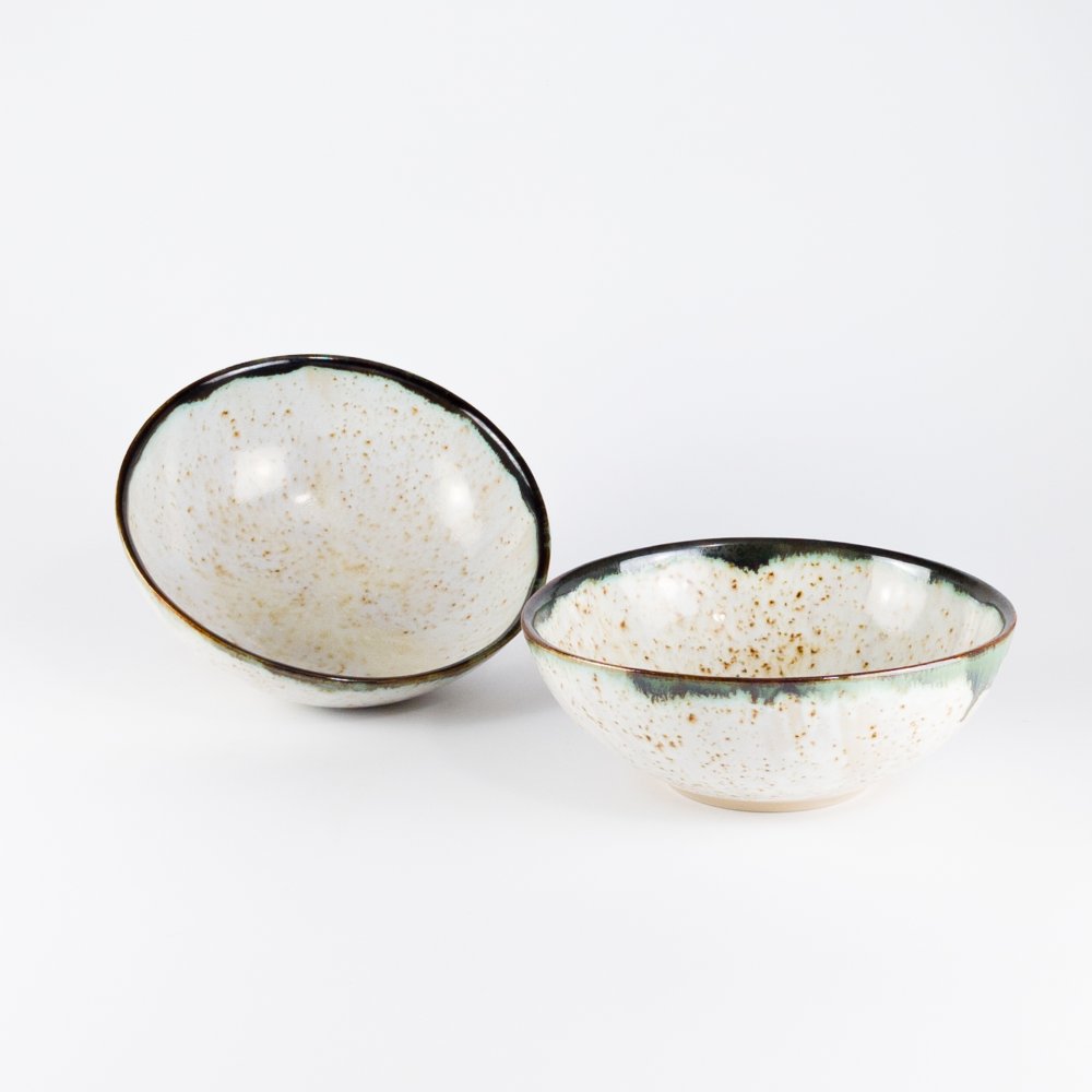 misa 18 | oaza Nakrapiana misa ceramiczna z kolekcji oaza